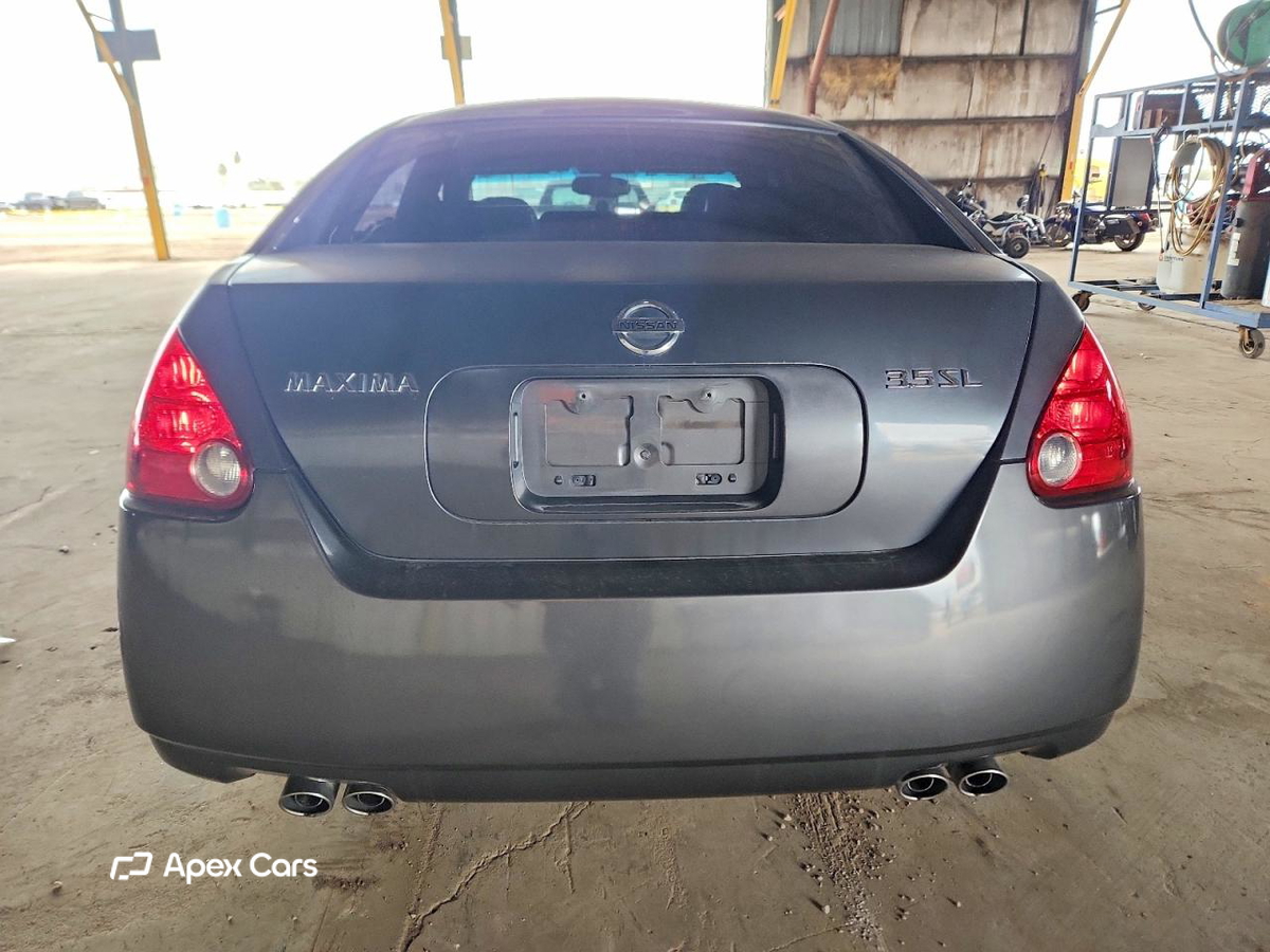 Nissan Maxima 2004
