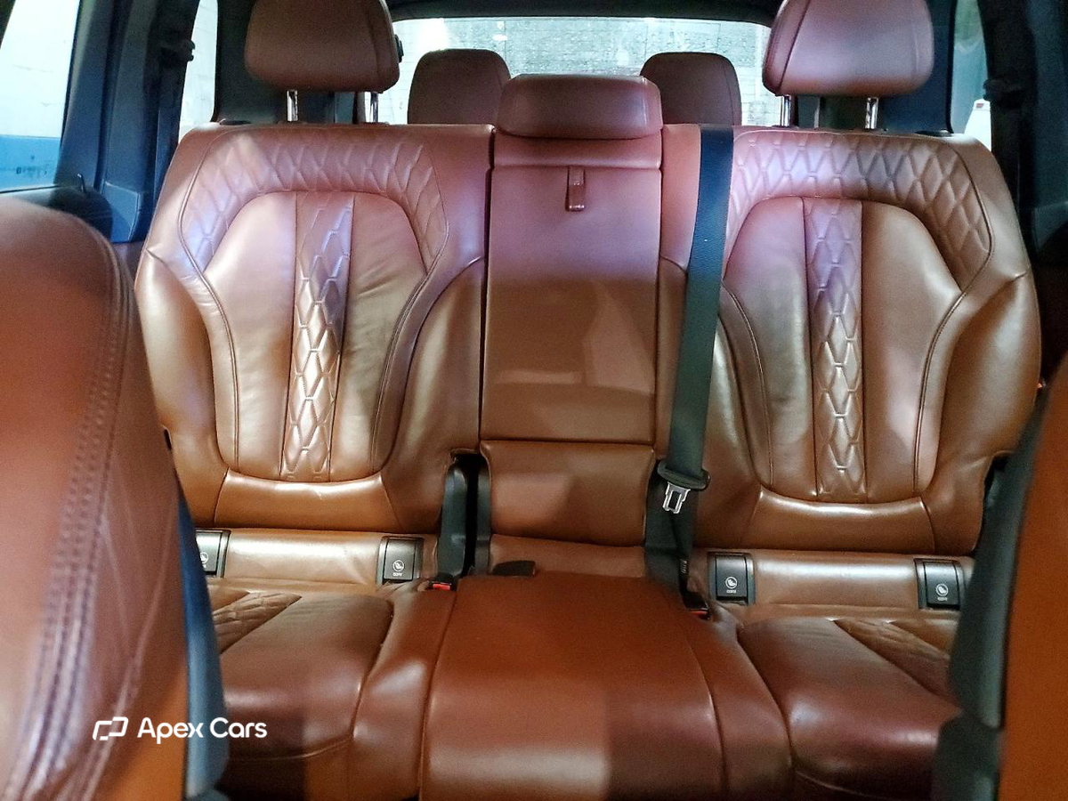 BMW X7 2019