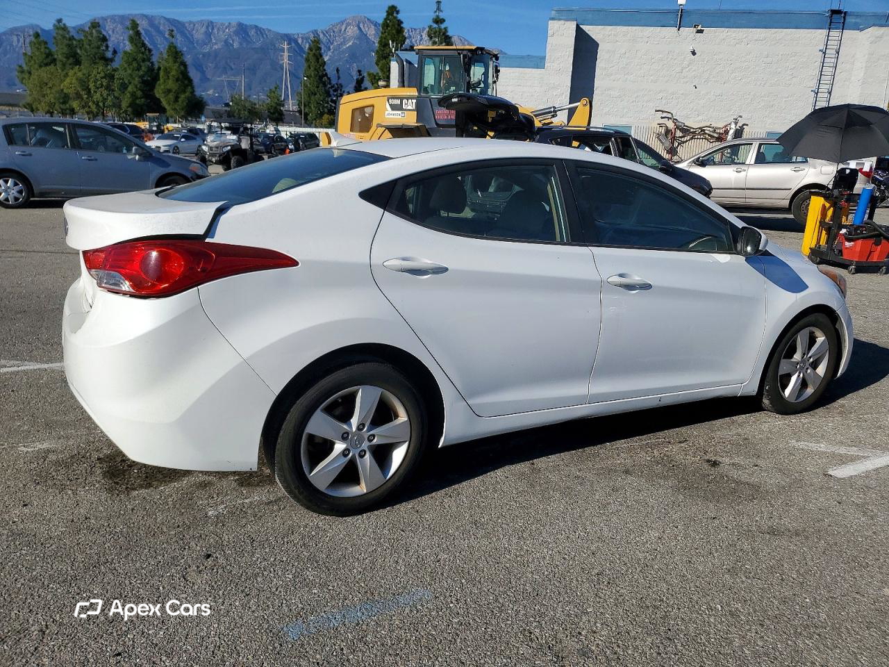 Hyundai Elantra 2013