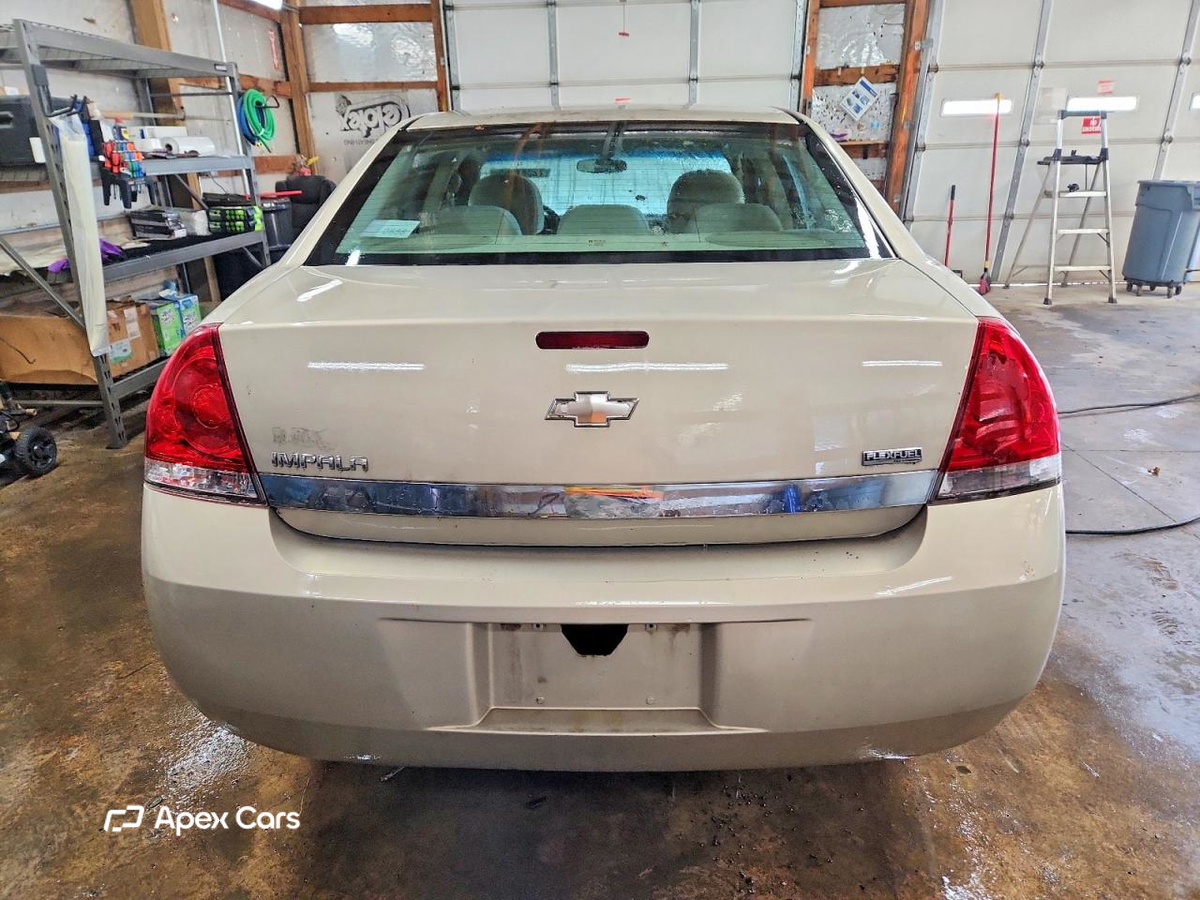 Chevrolet Impala 2010