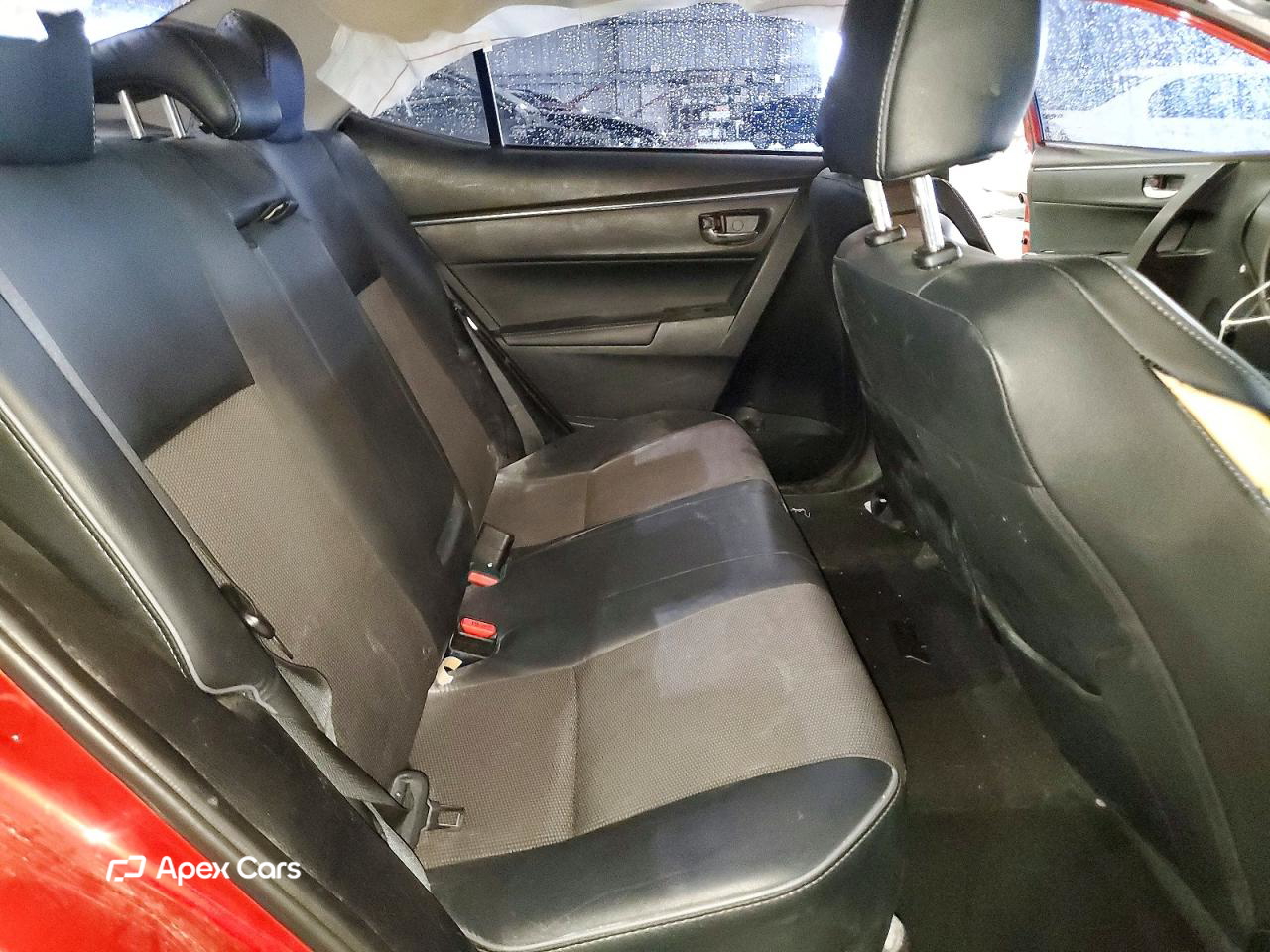 Toyota Corolla 2015