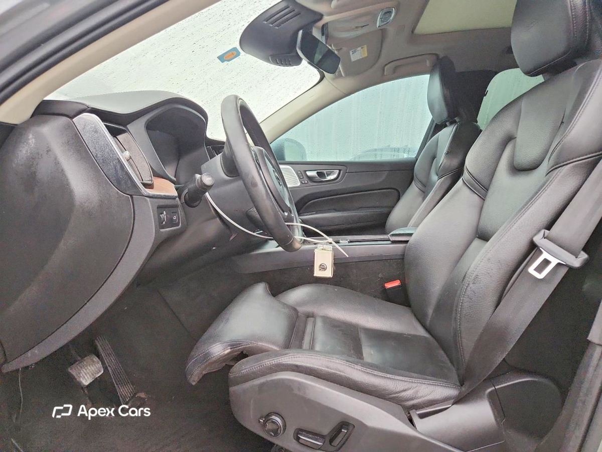 Volvo XC60 2019