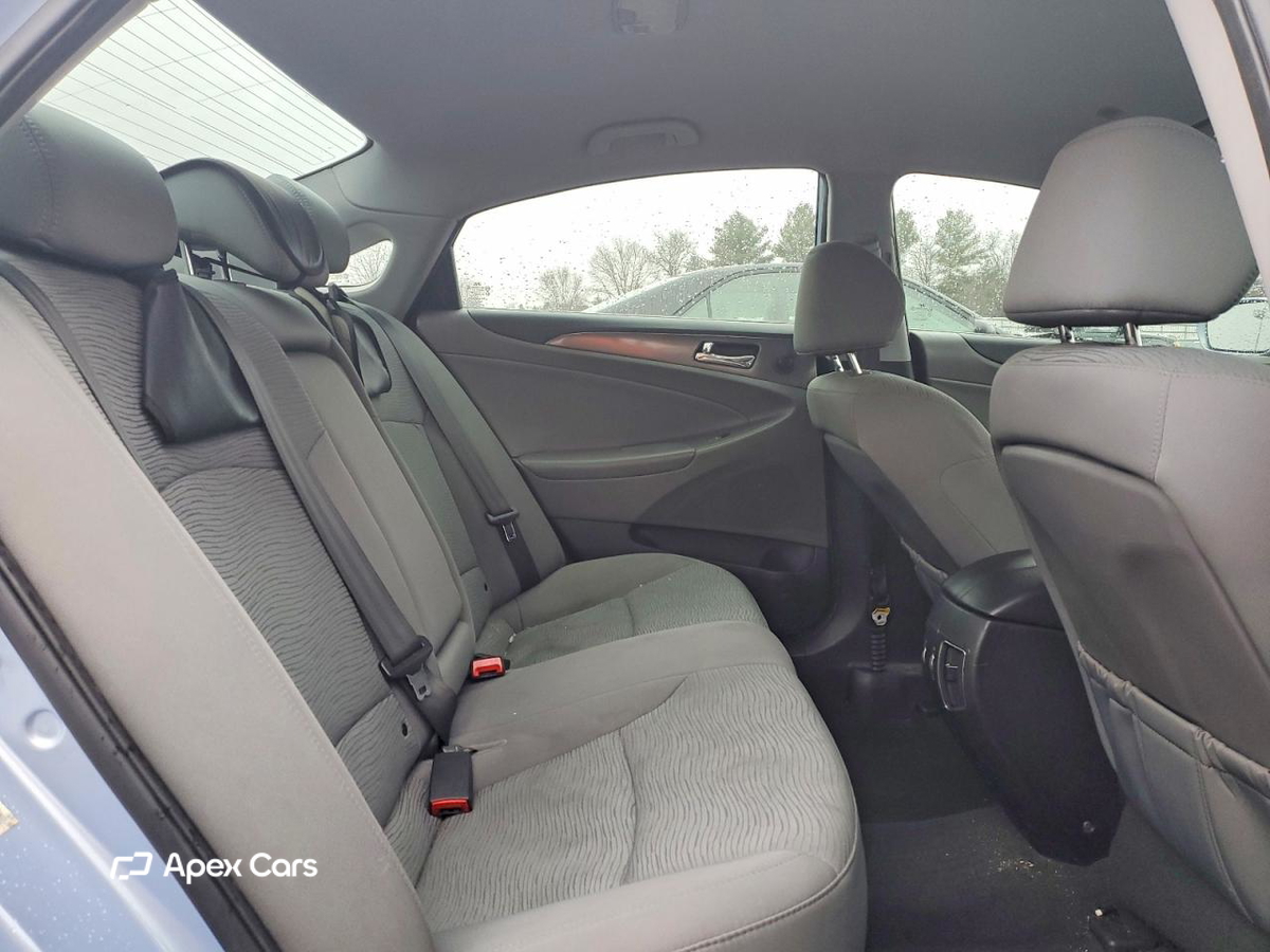 Hyundai Sonata 2013