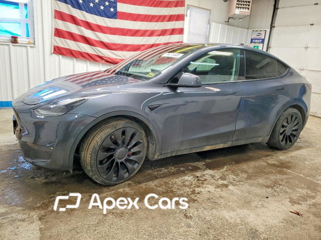Tesla Model Y 2022 - Zdjęcie 1 z 14