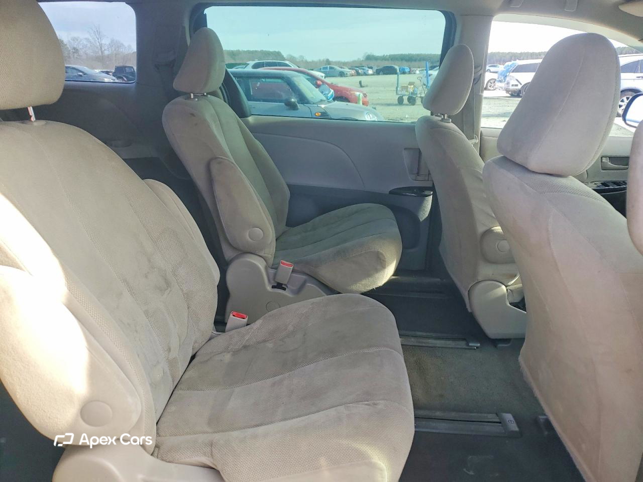 Toyota Sienna 2011