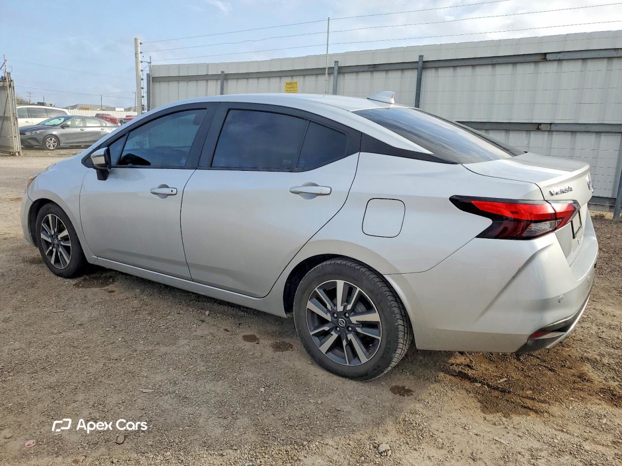 Nissan Versa 2021