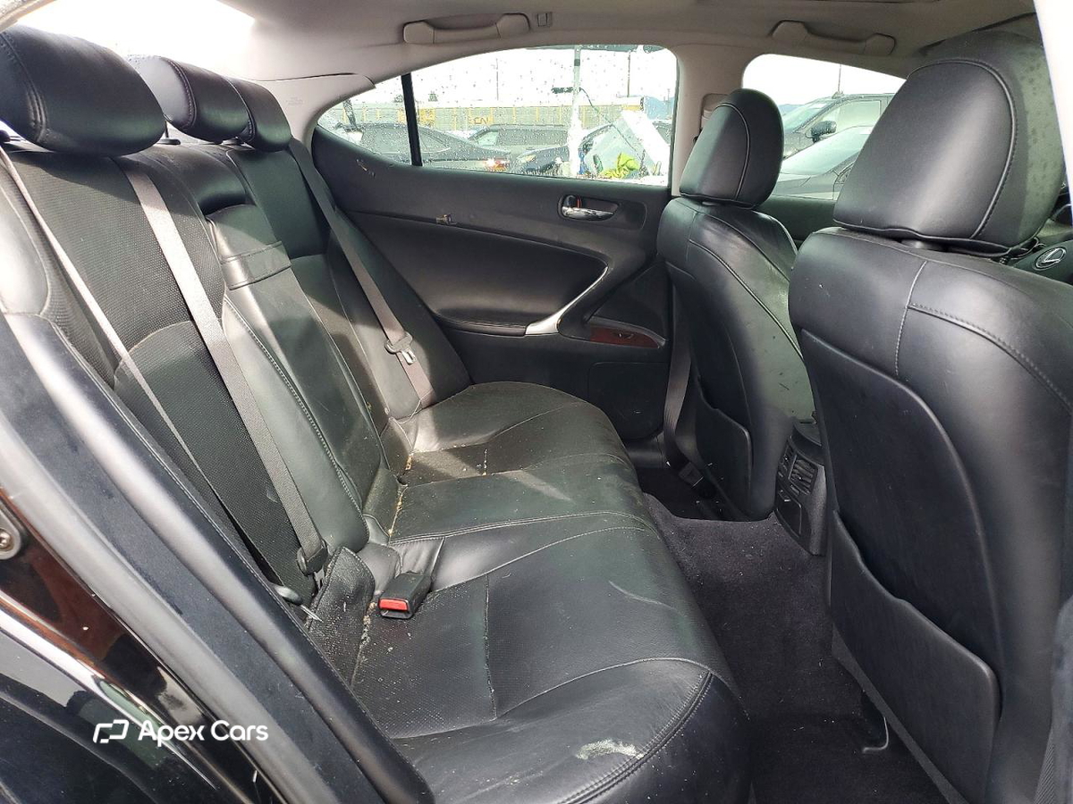 Lexus IS 2006