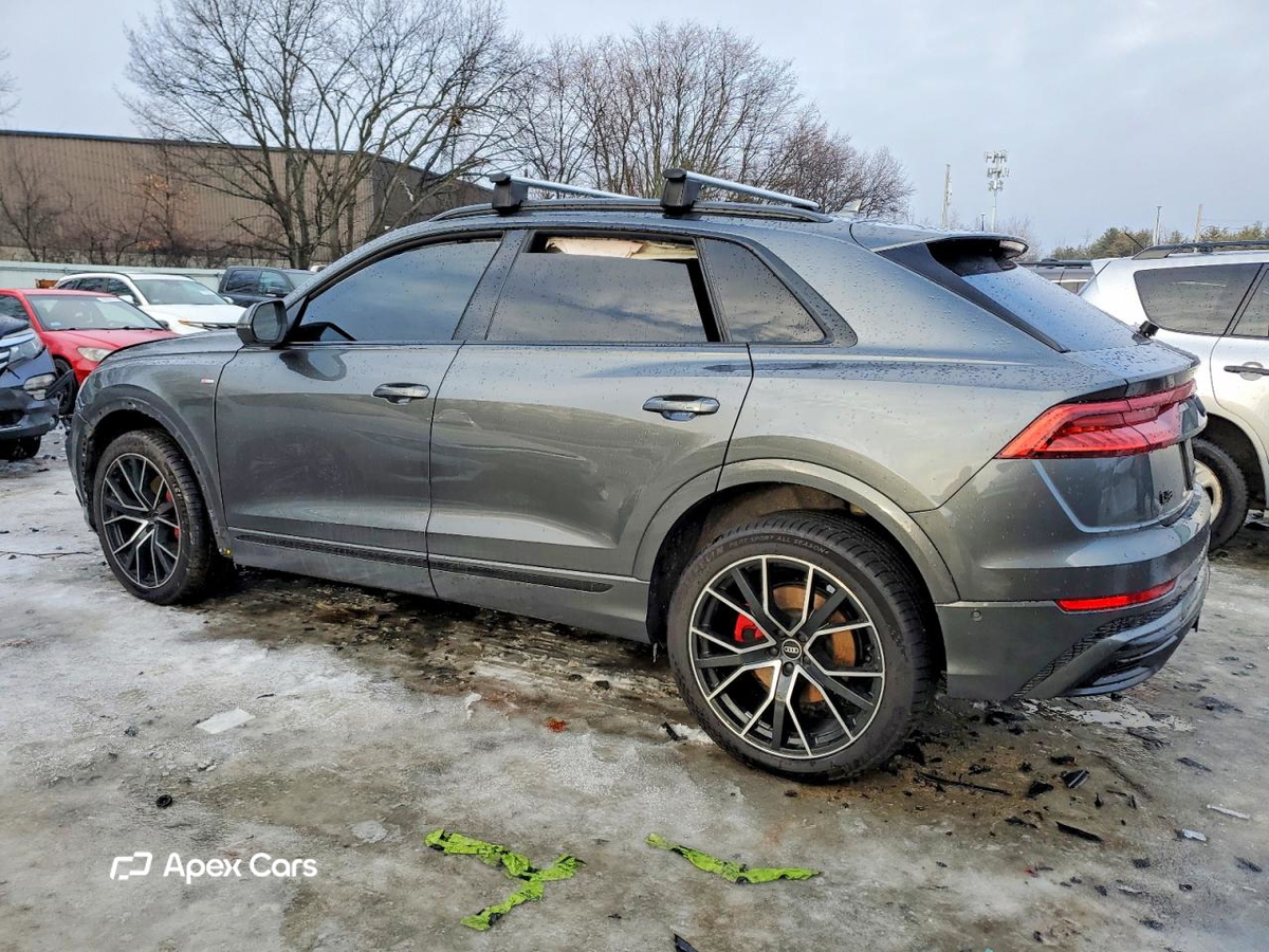 Audi Q8 2021