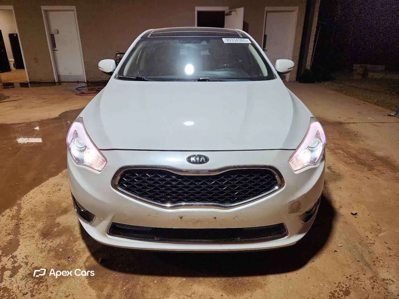 Kia Cadenza 2015