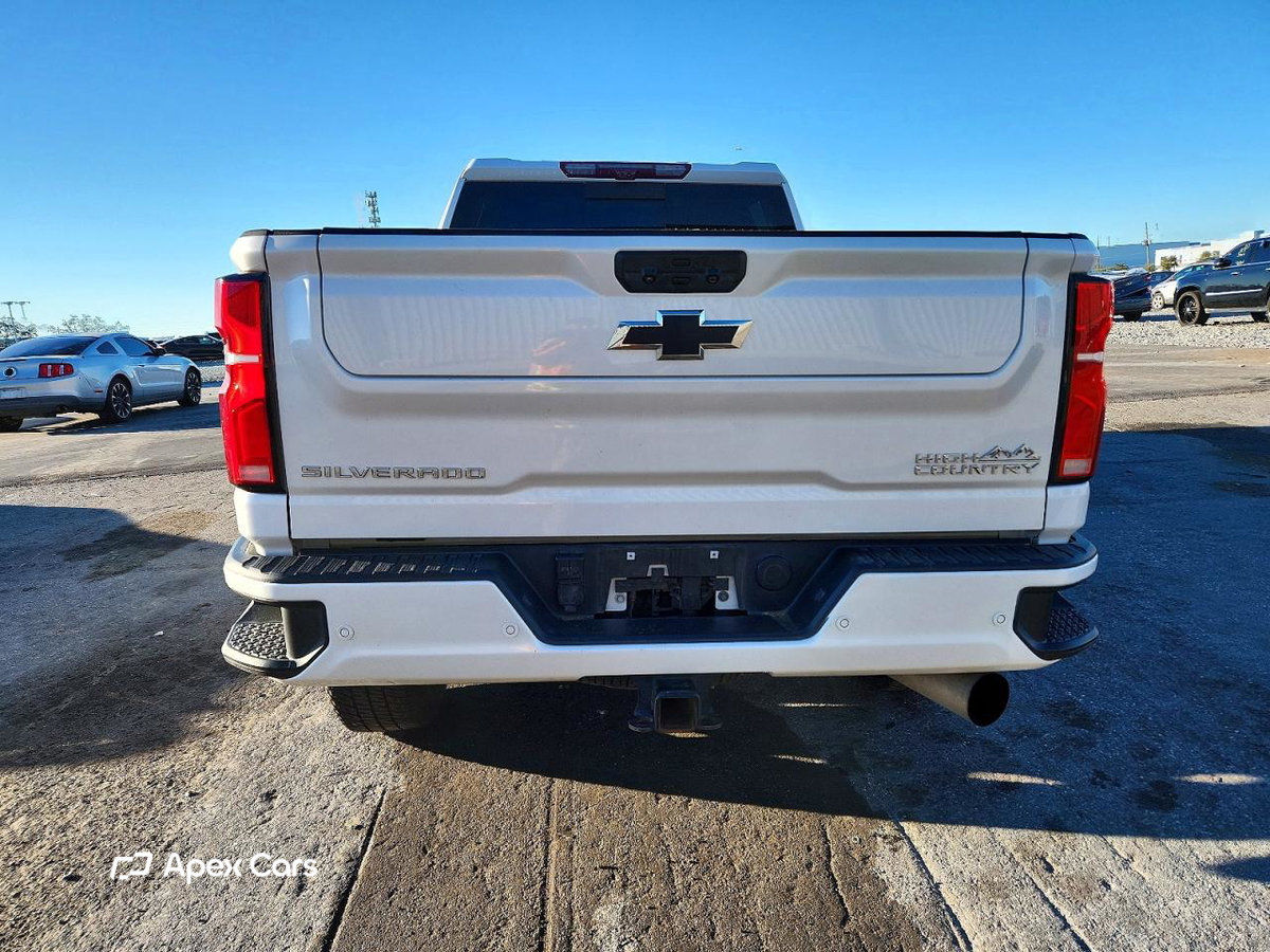 Chevrolet Silverado 2024