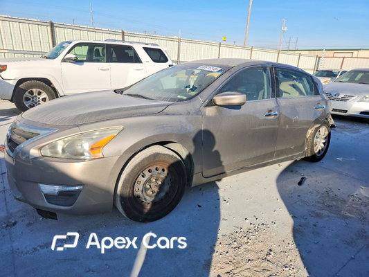 Nissan Altima 2015 - Image 1 of 13