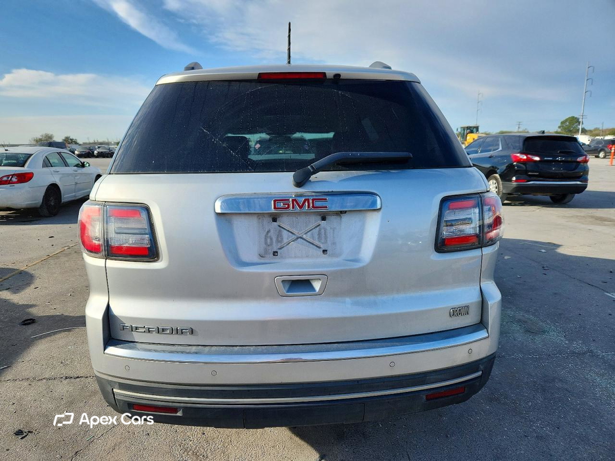 GMC Acadia 2016