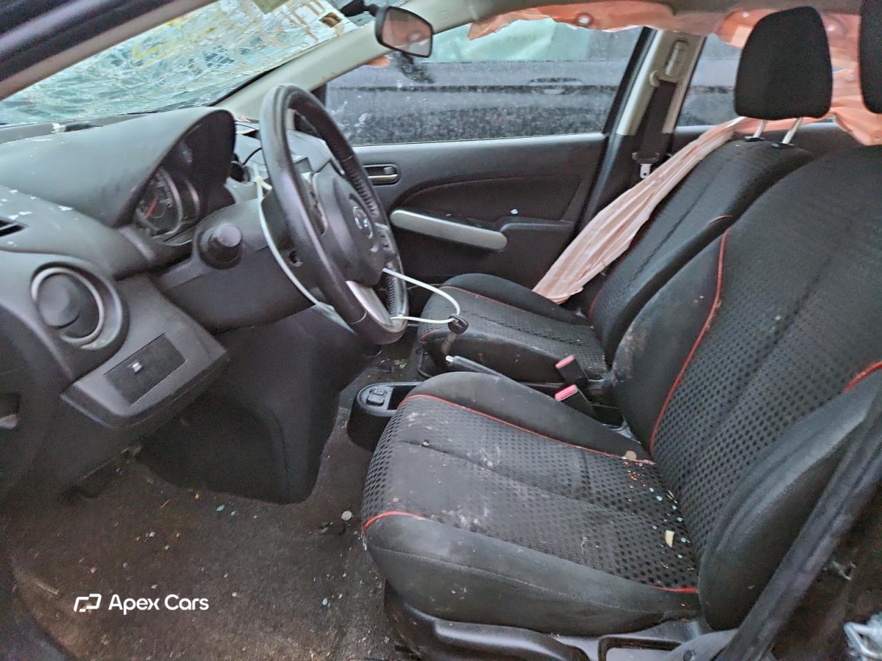 Mazda 2 2013