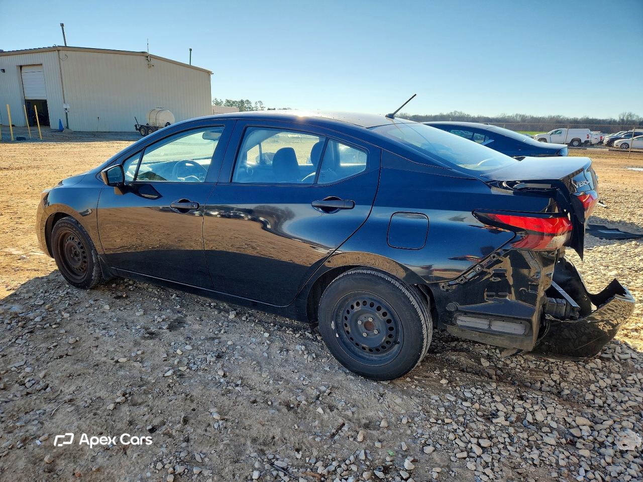 Nissan Versa 2021