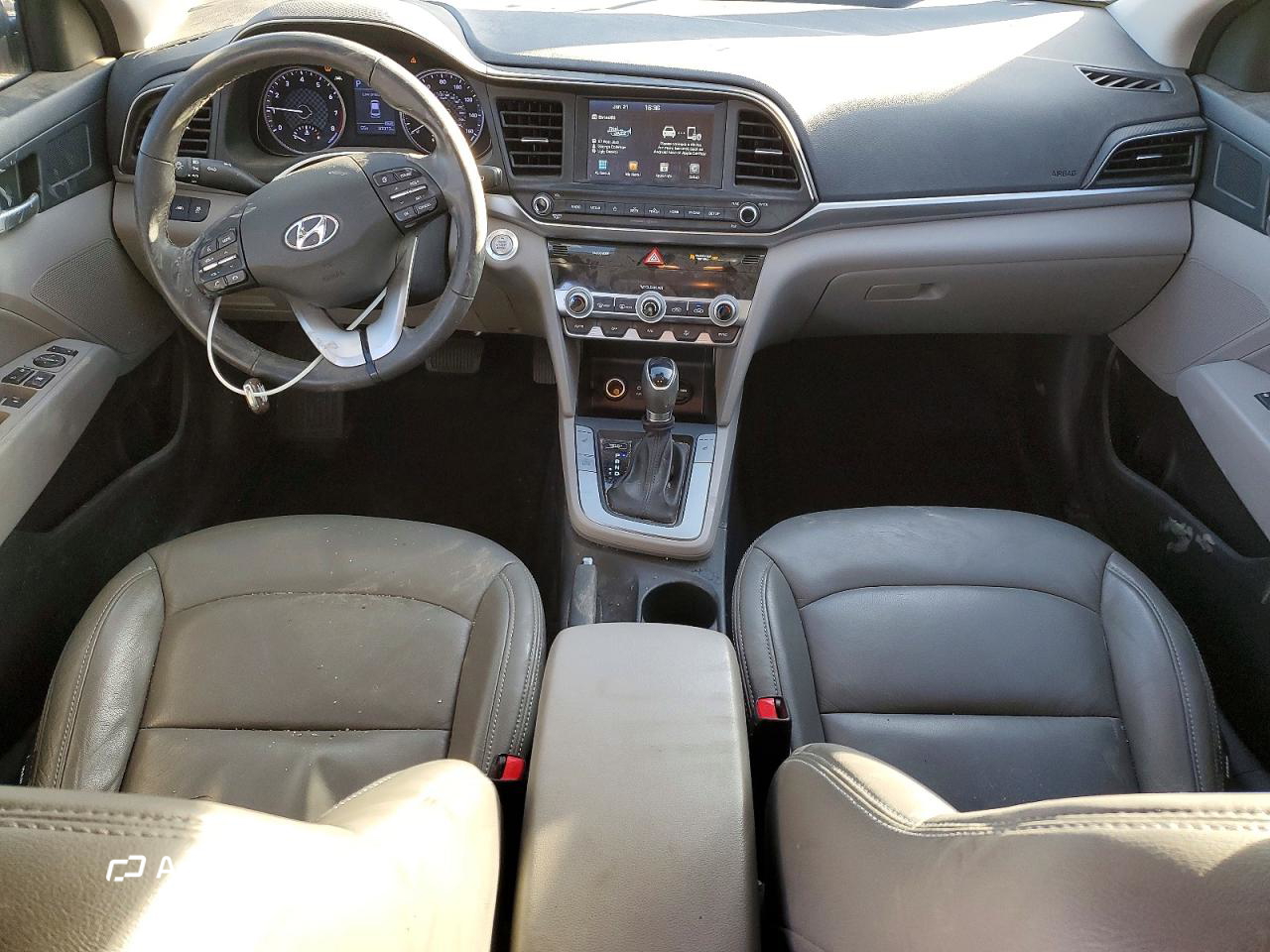 Hyundai Elantra 2020