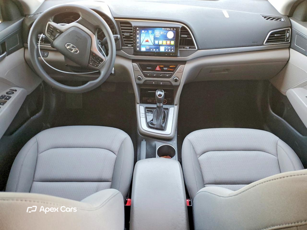 Hyundai Elantra 2017