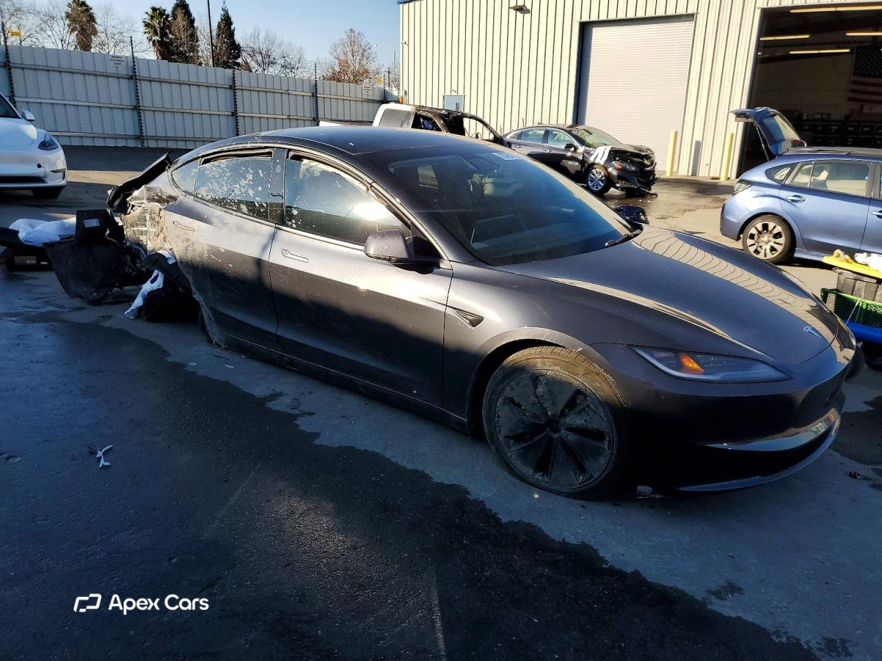 Tesla Model 3 2025