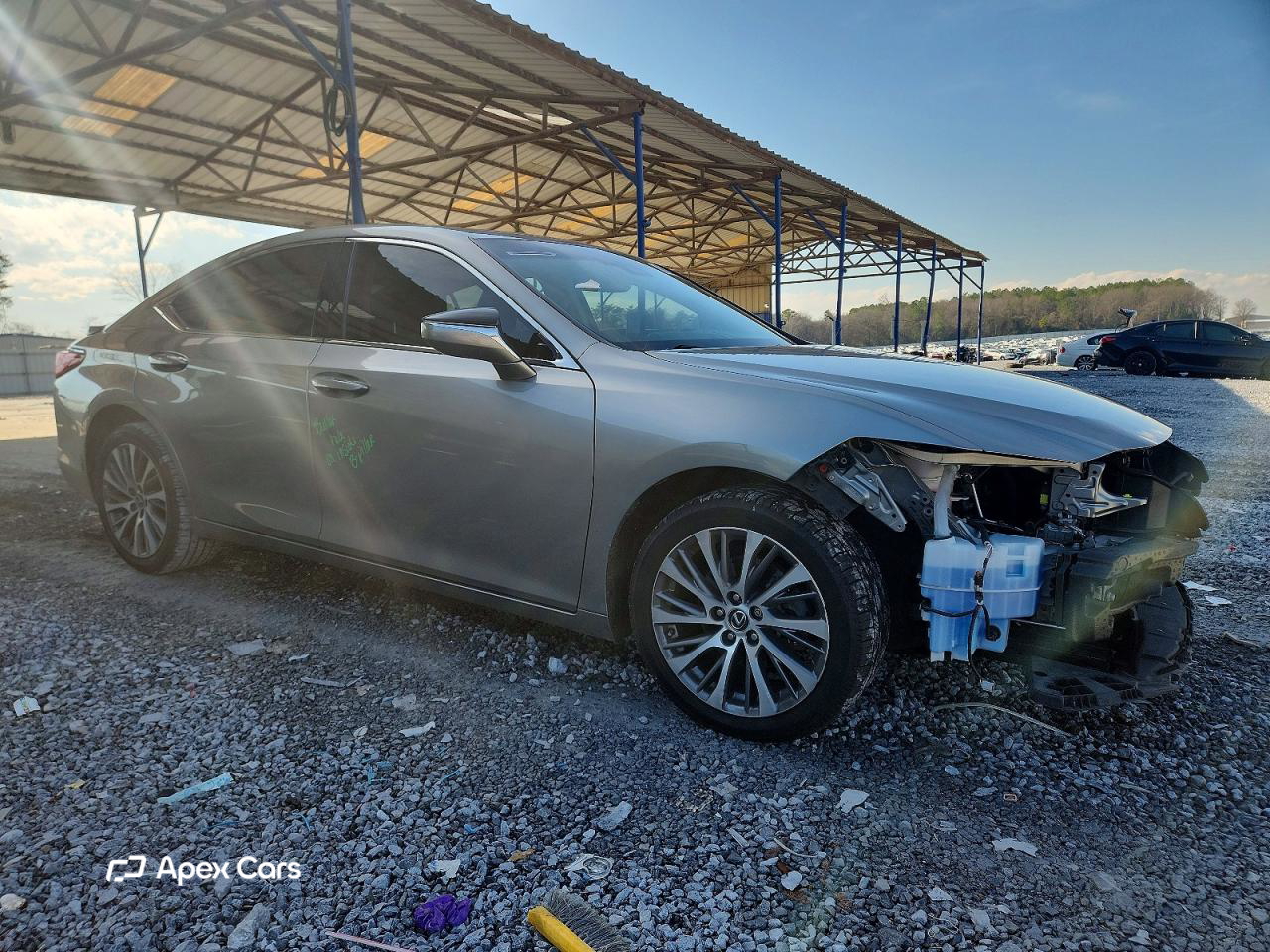 Lexus ES 2021