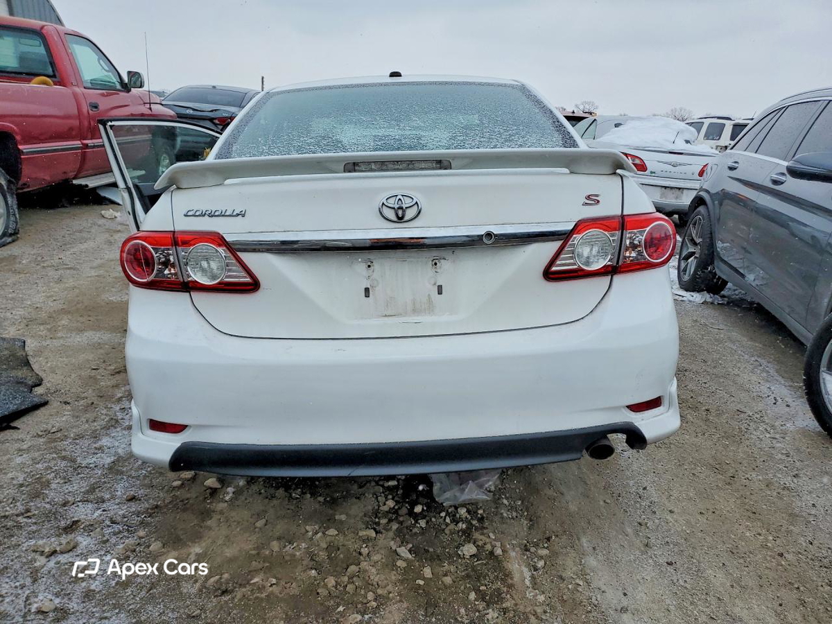 Toyota Corolla 2013