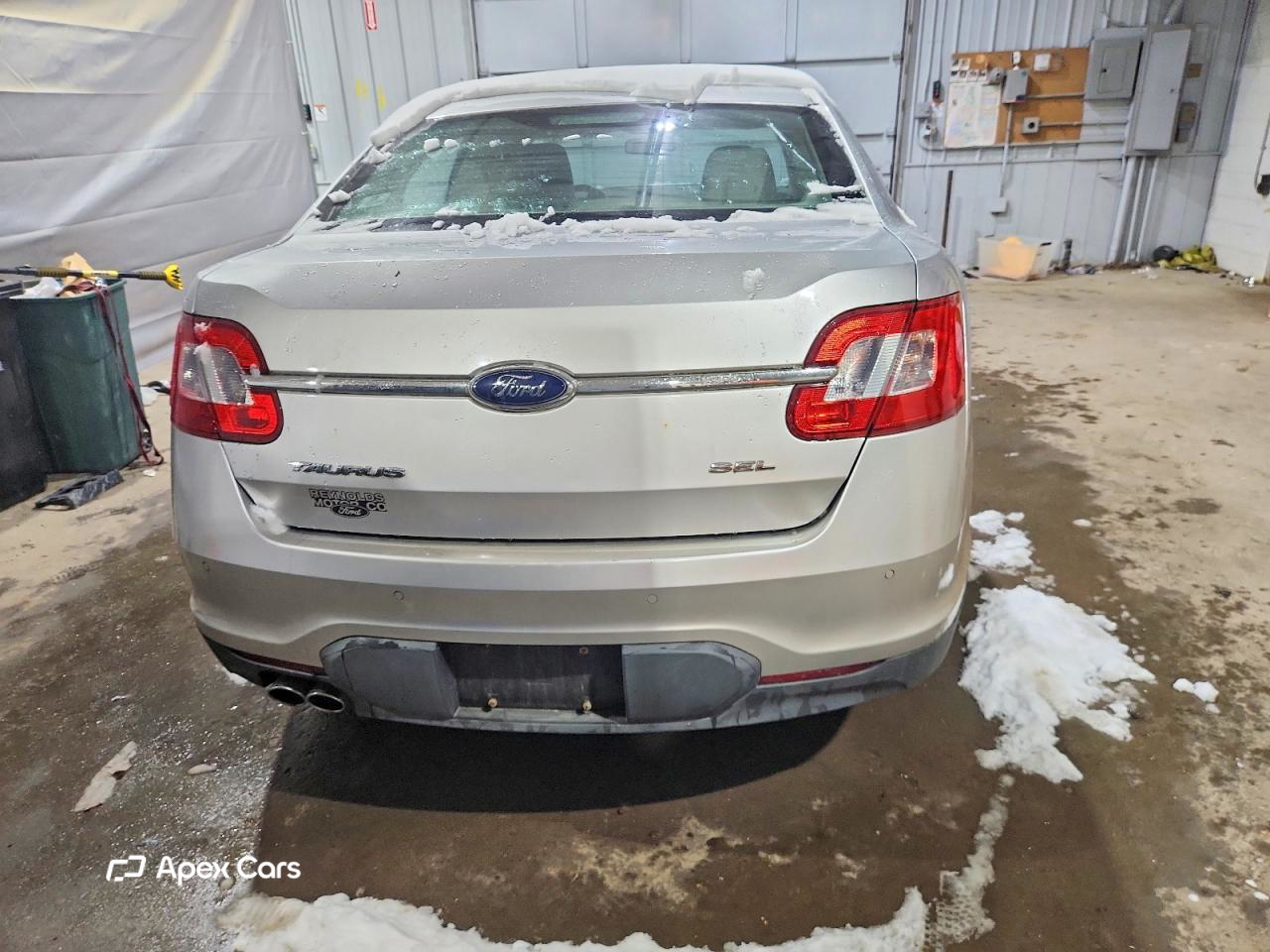 Ford Taurus 2010