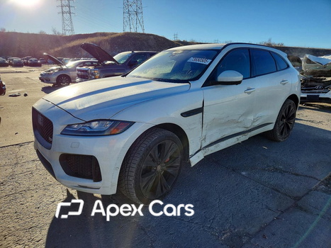 Jaguar F-Pace 2017 - Image 1 of 14
