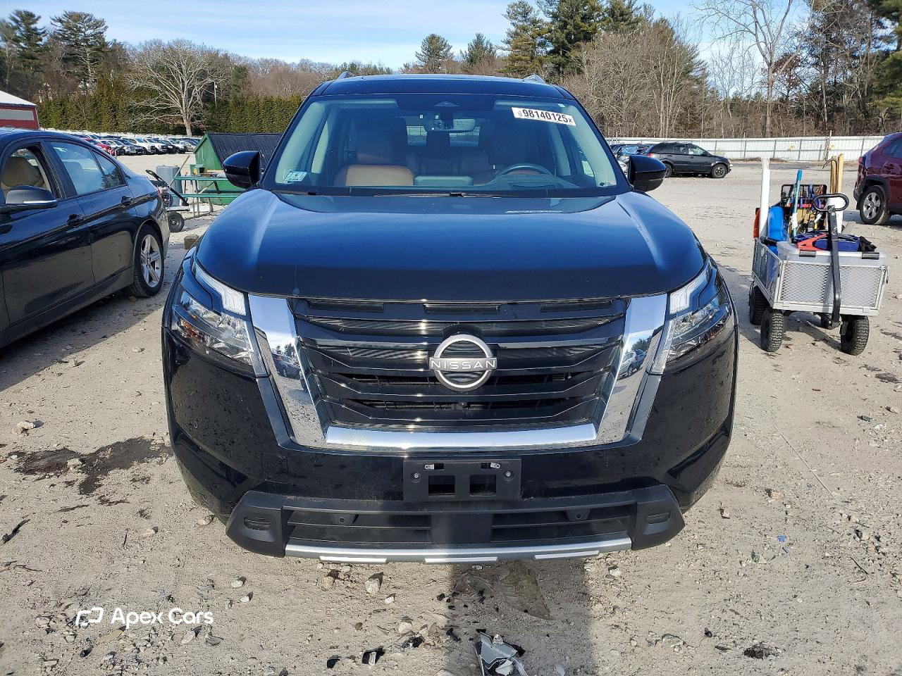 Nissan Pathfinder 2023