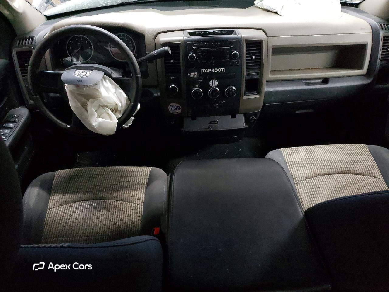 Dodge RAM 2011