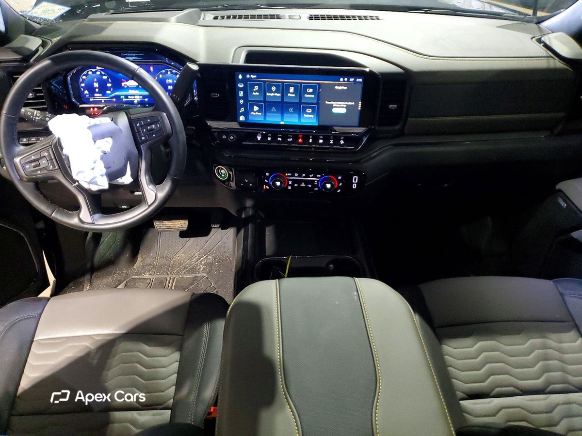 Chevrolet Silverado 2025
