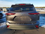 Toyota Highlander 2021
