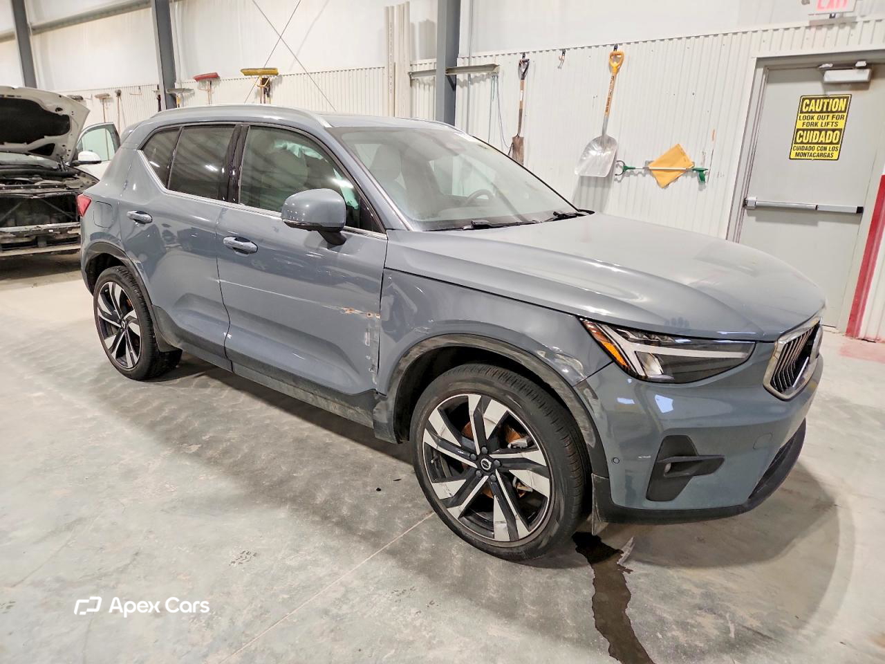 Volvo XC40 2023