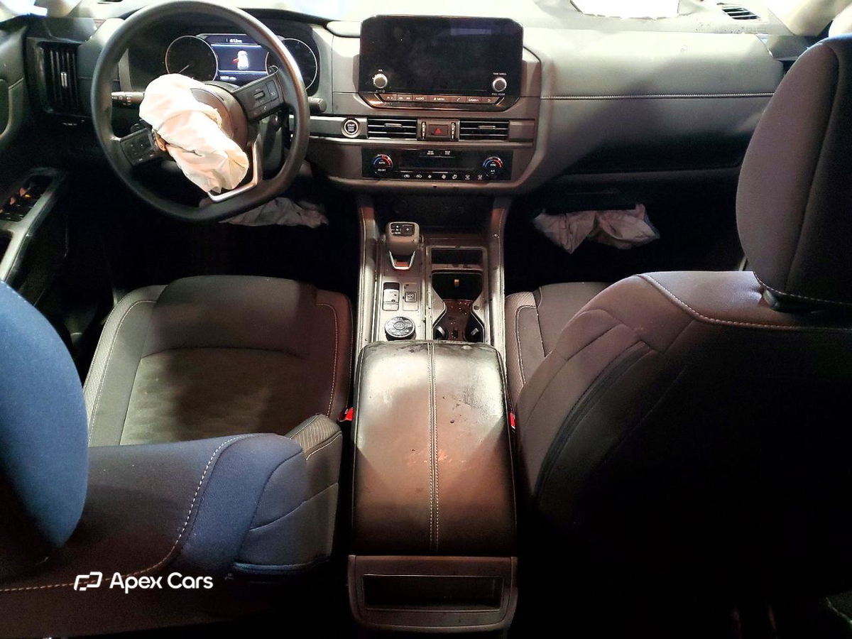 Nissan Pathfinder 2024