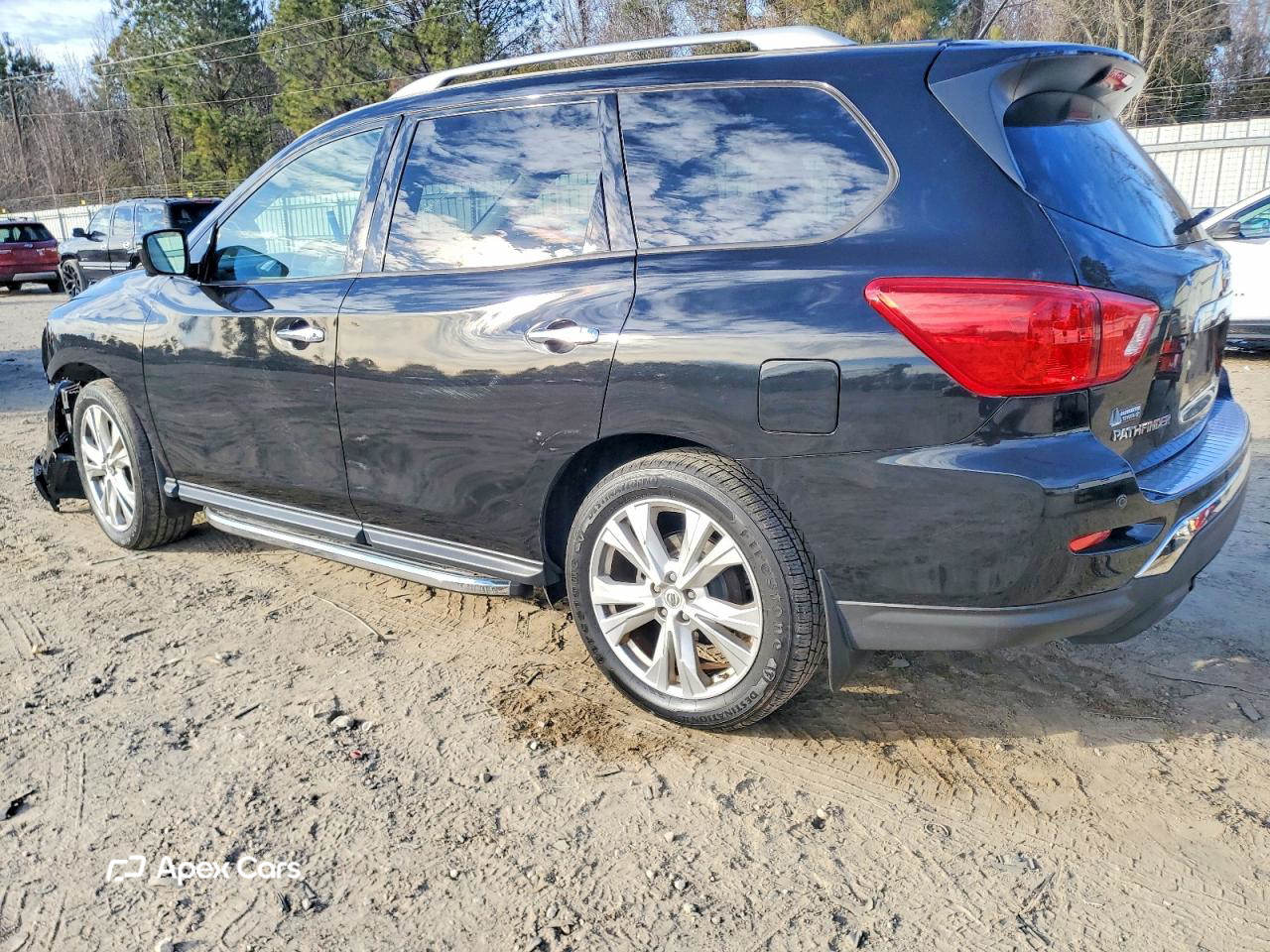 Nissan Pathfinder 2018