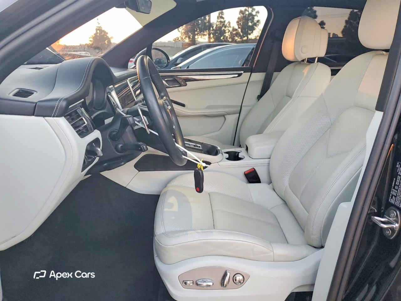 Porsche Macan 2023