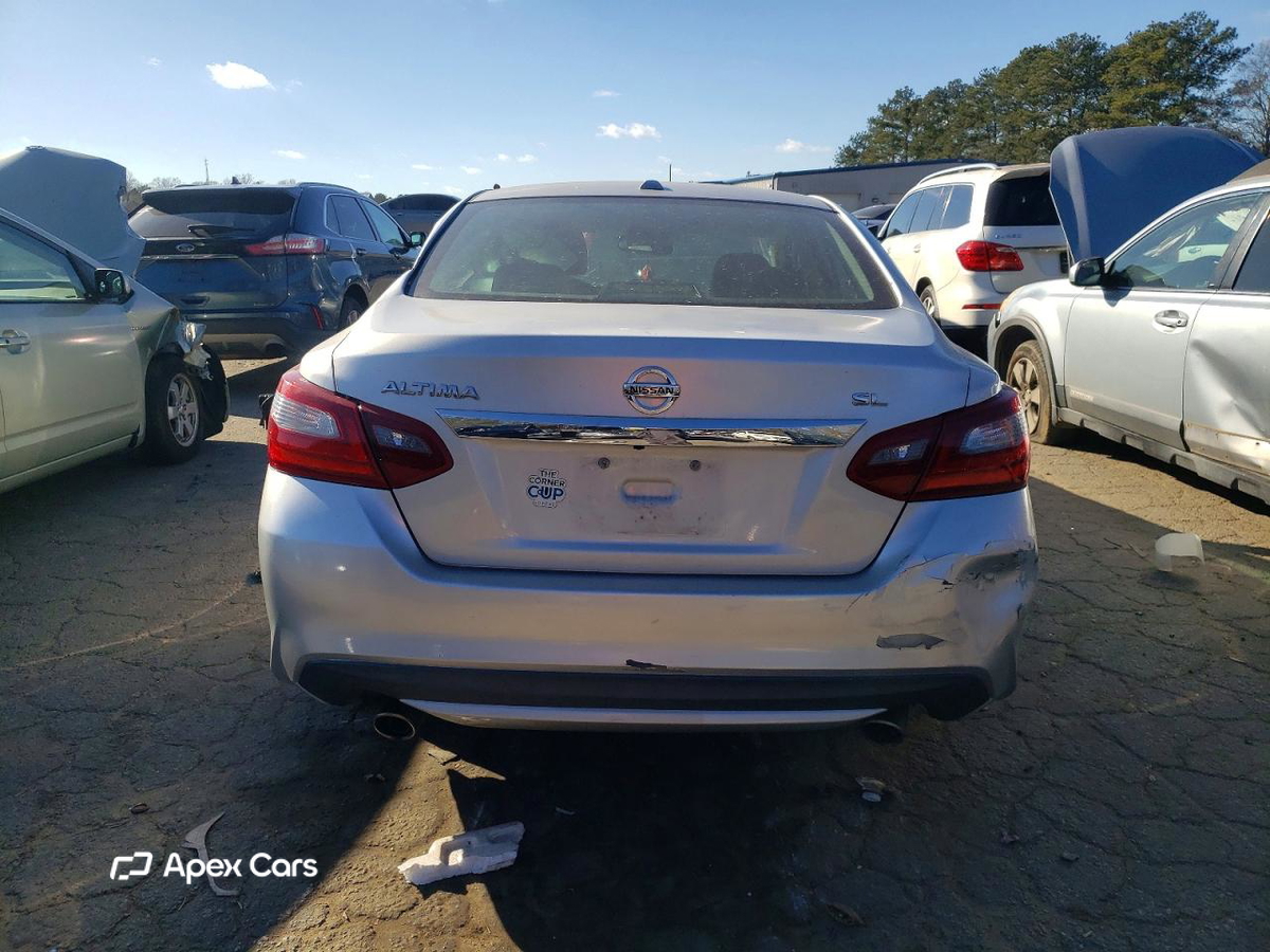 Nissan Altima 2018