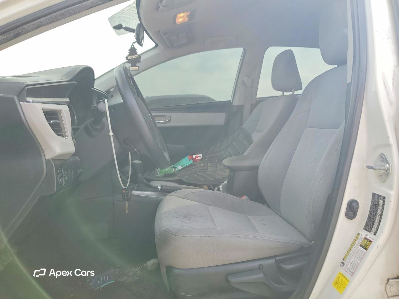 Toyota Corolla 2015