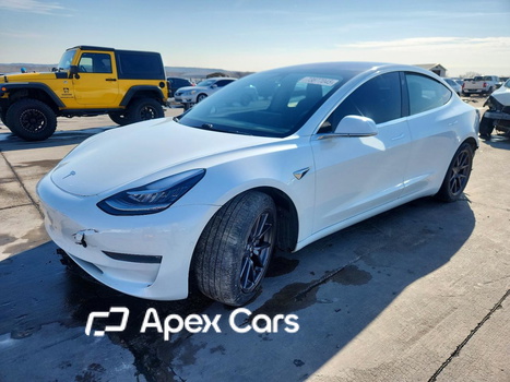 Tesla Model 3 2018 - Image 1 of 13