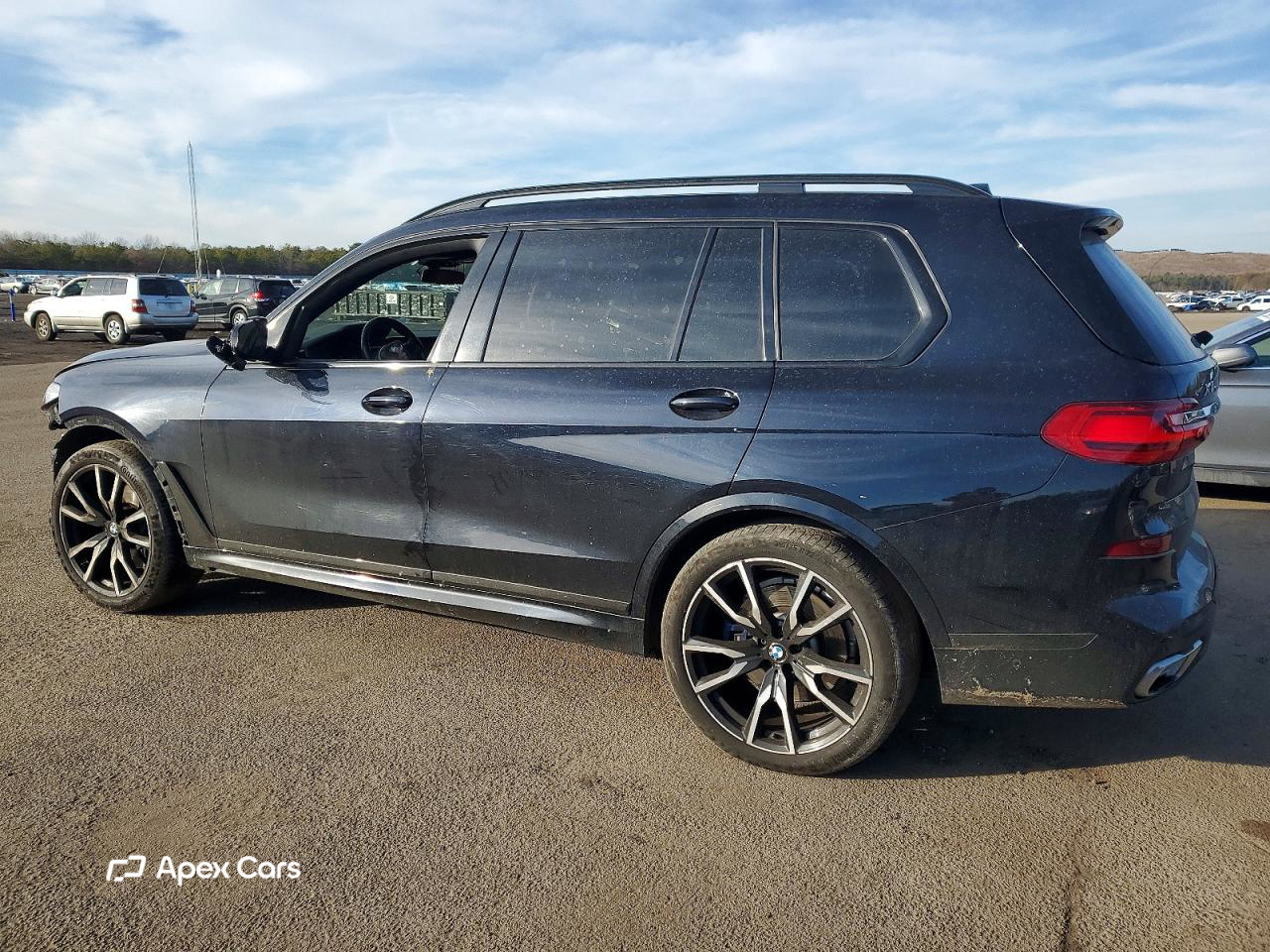 BMW X7 2021