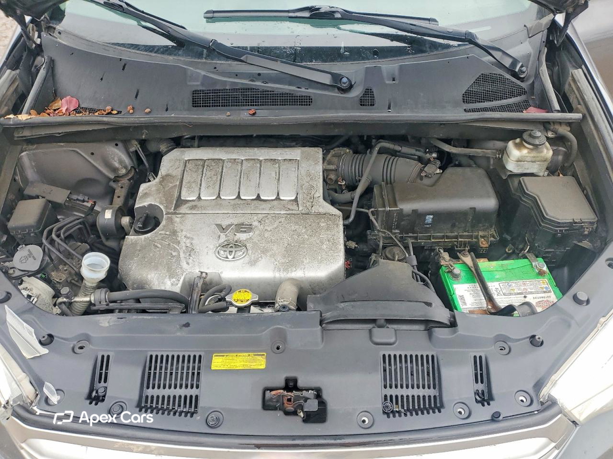 Toyota Highlander 2011