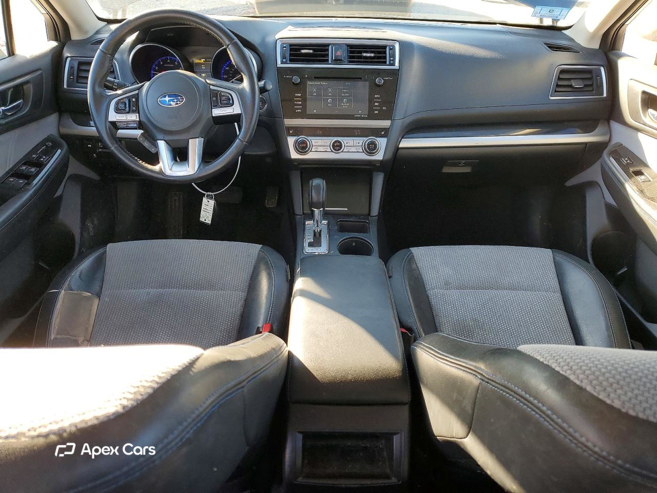Subaru Legacy 2017