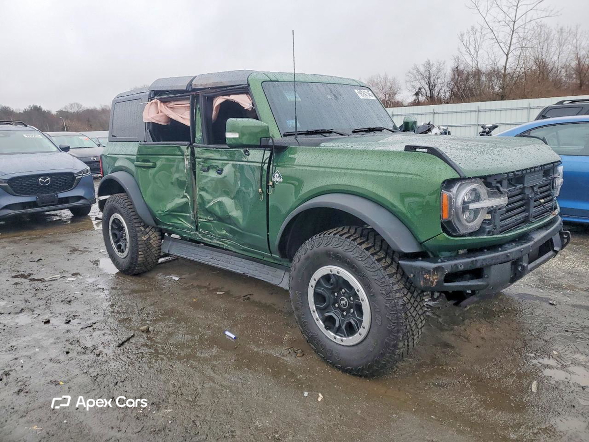 Ford Bronco 2024