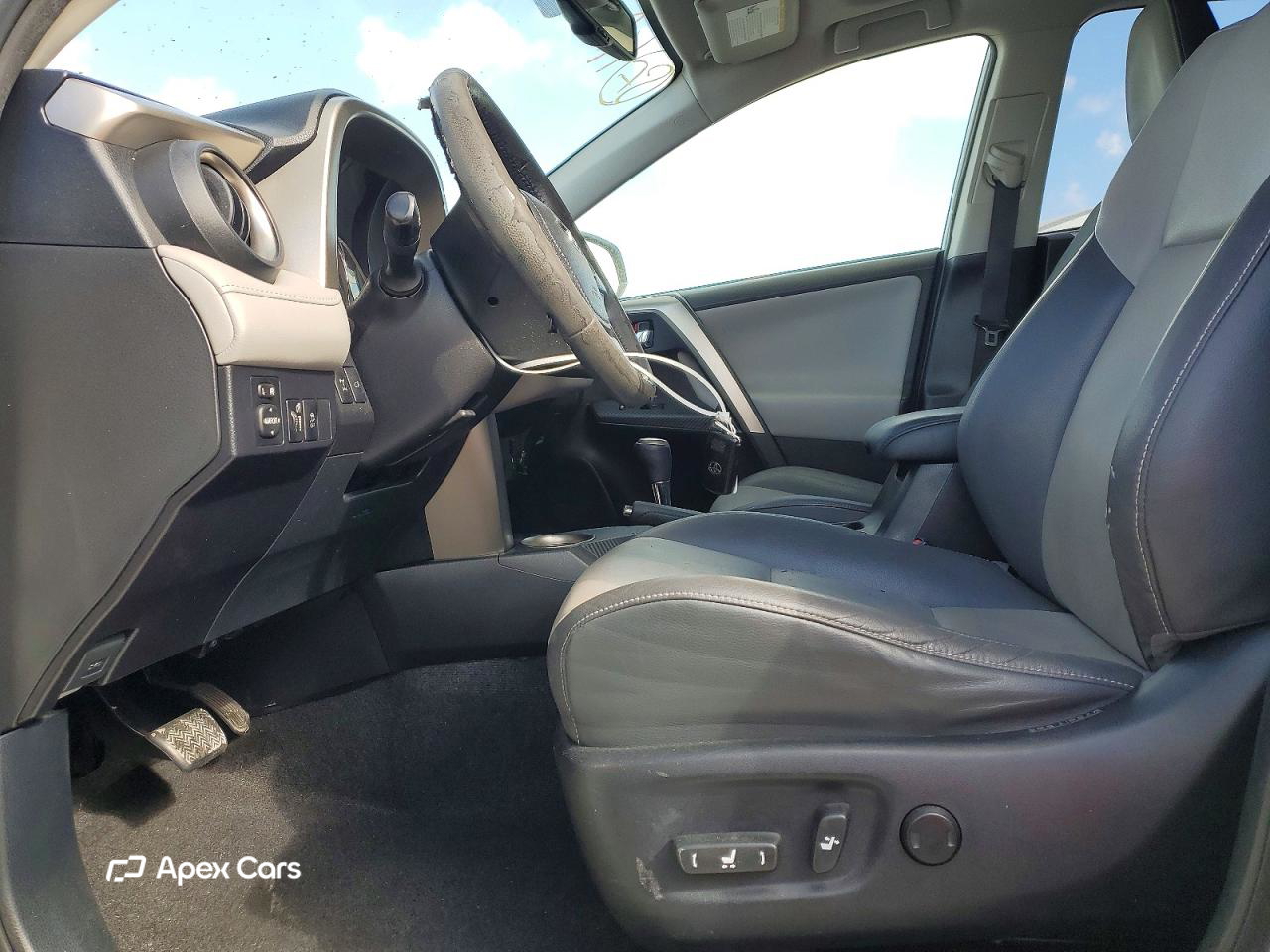 Toyota RAV 4 2015