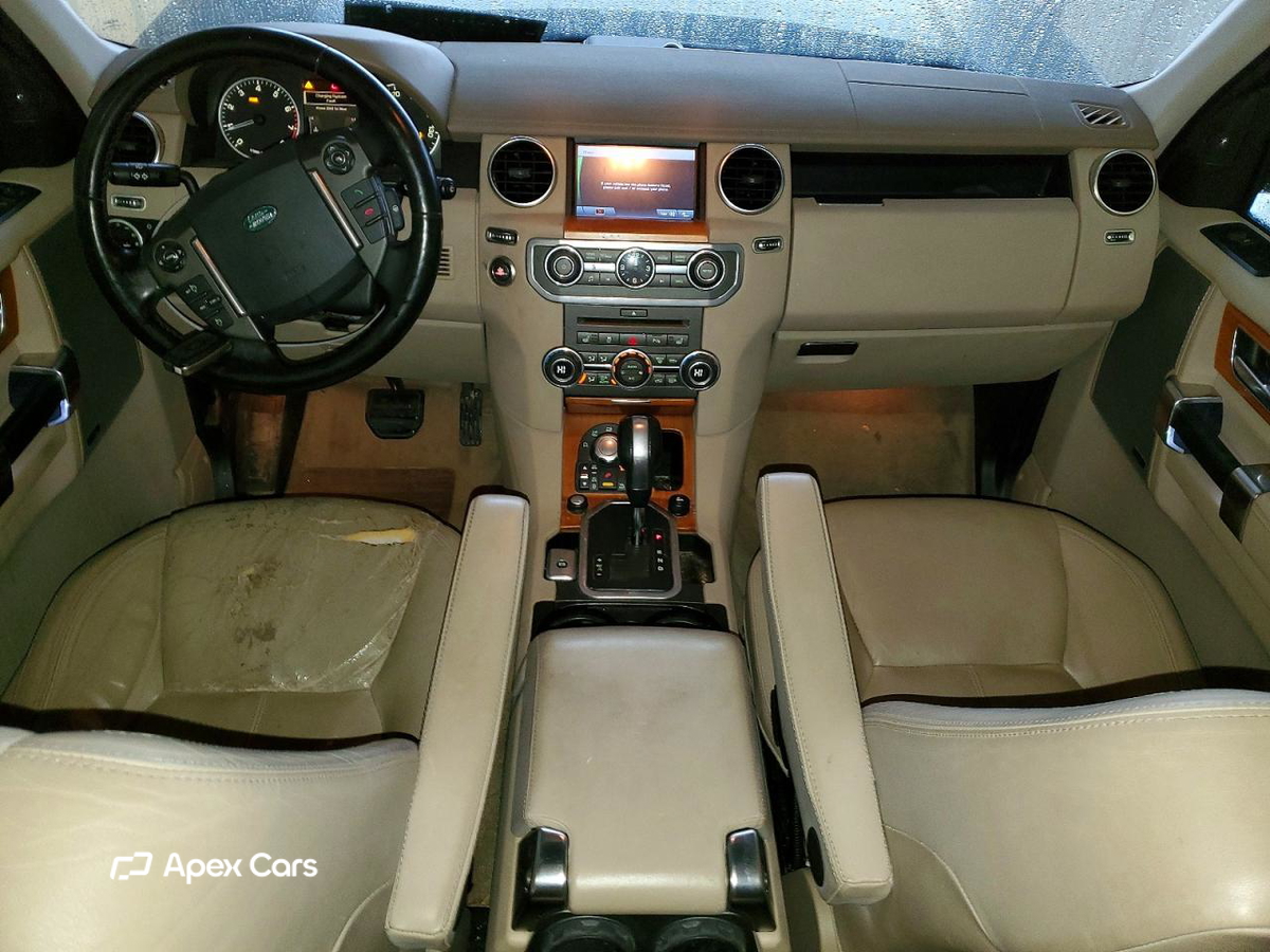 Land Rover LR4 2011