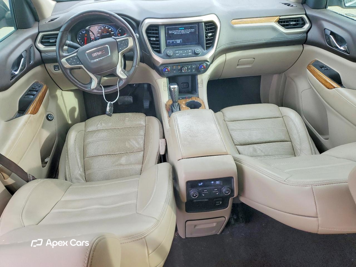 GMC Acadia 2017