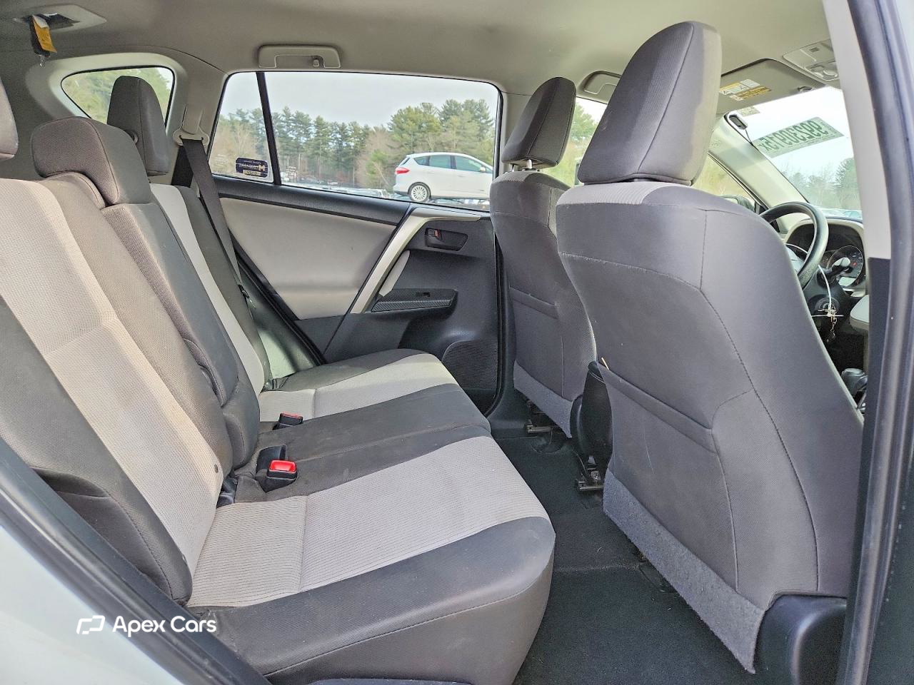 Toyota RAV 4 2015