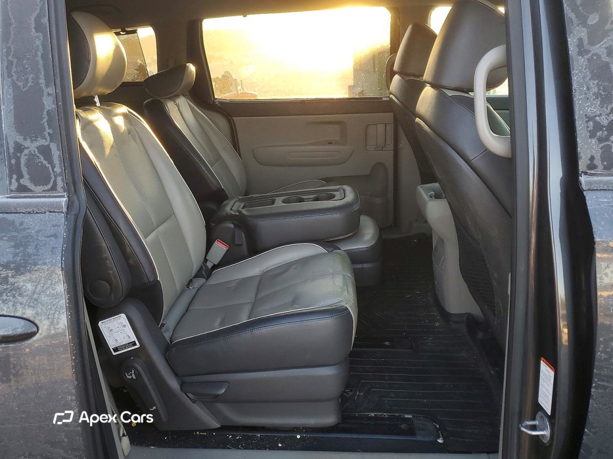 Kia Sedona 2017
