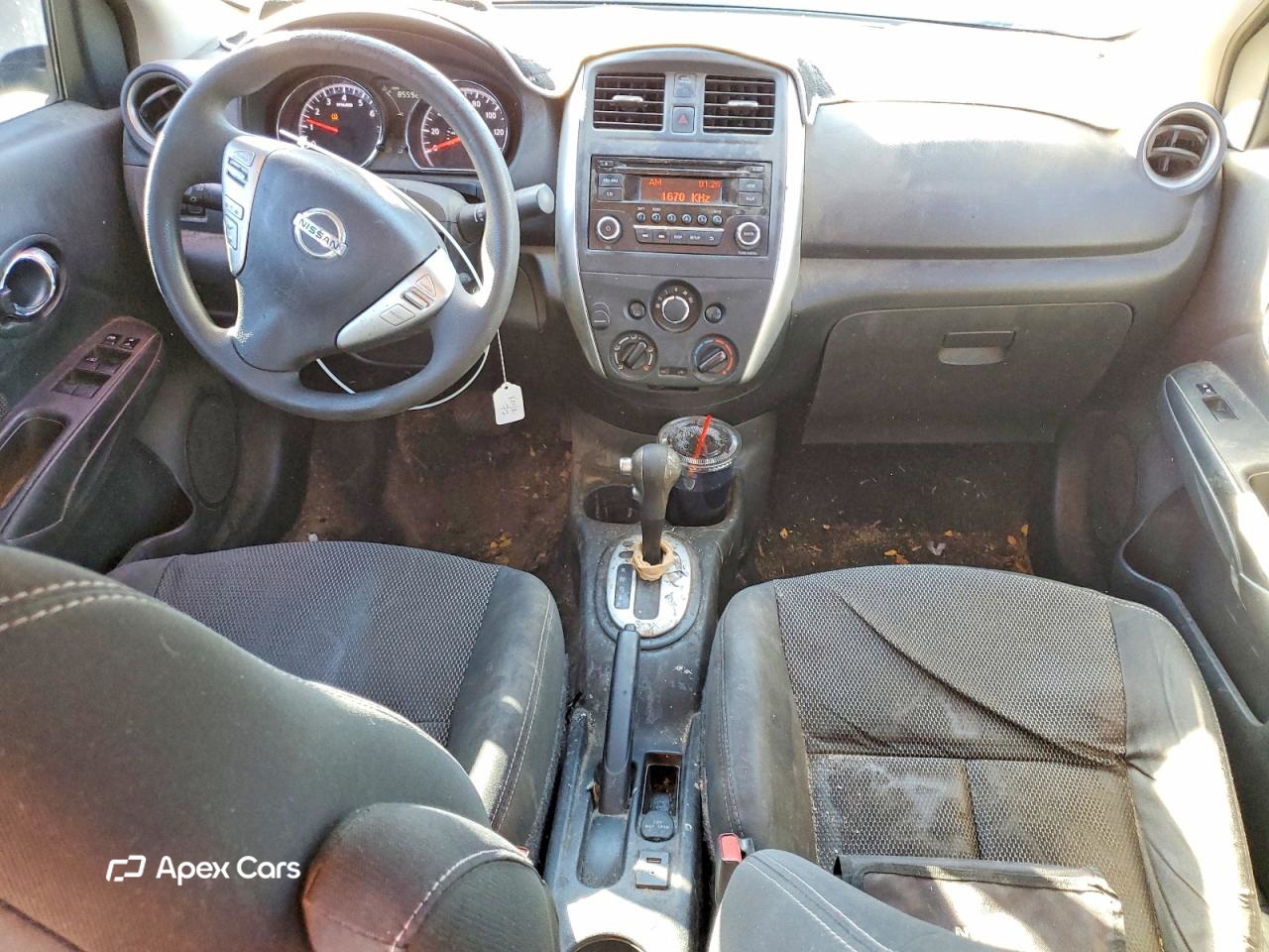 Nissan Versa 2016