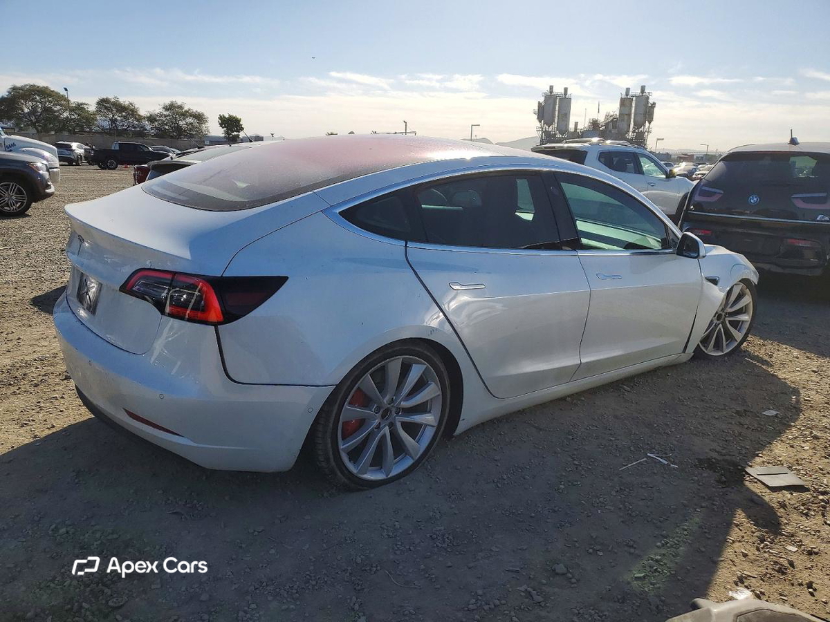 Tesla Model 3 2017