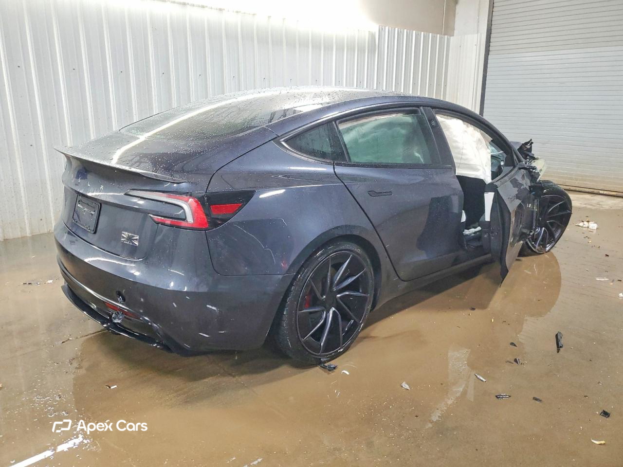 Tesla Model 3 2025