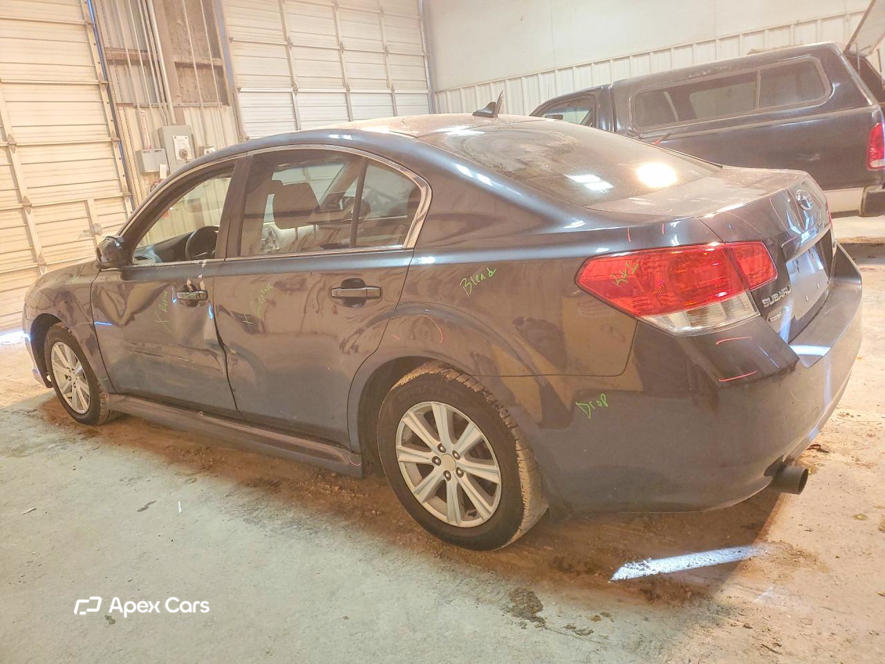 Subaru Legacy 2011
