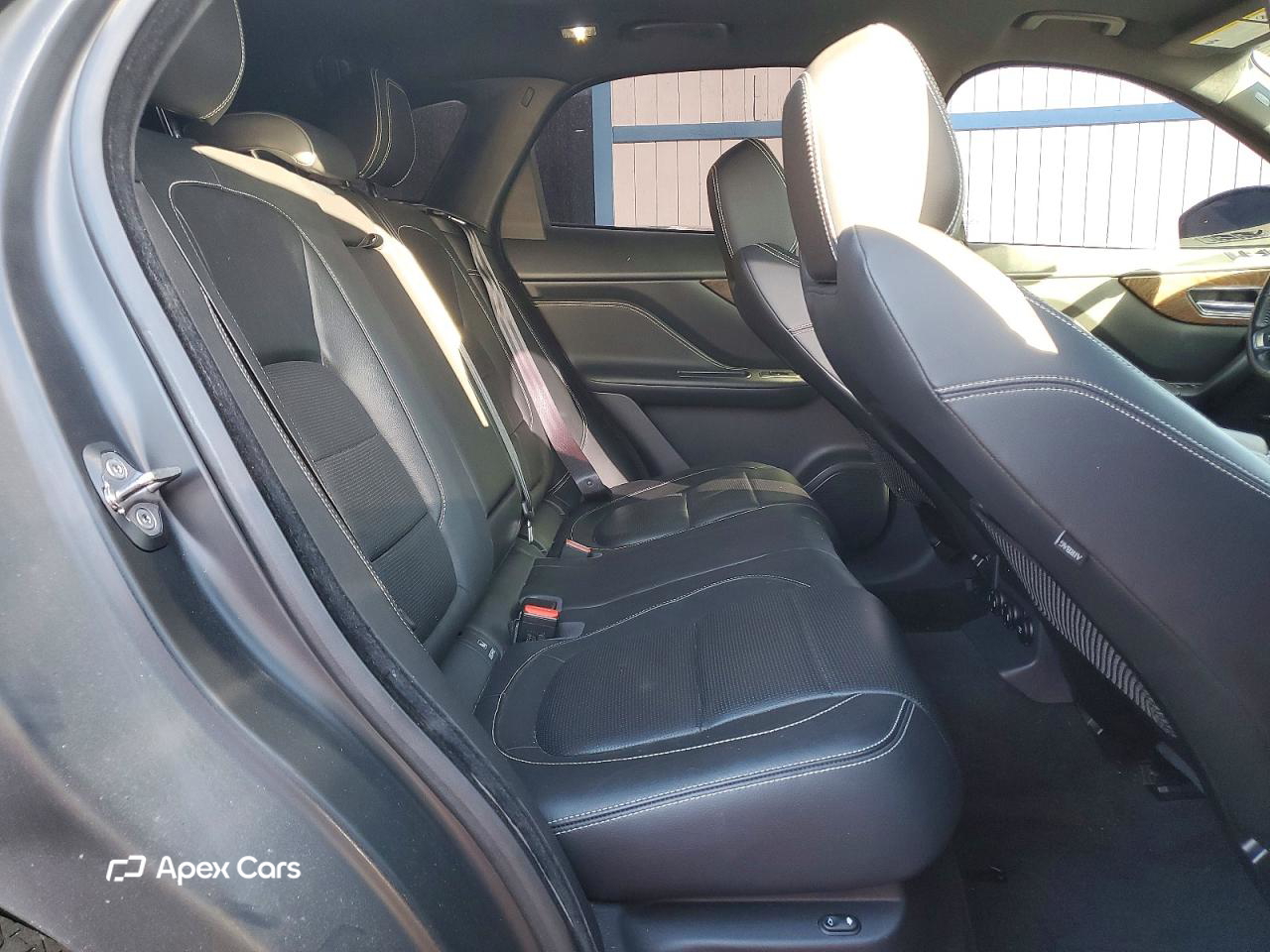 Jaguar F-Pace 2018
